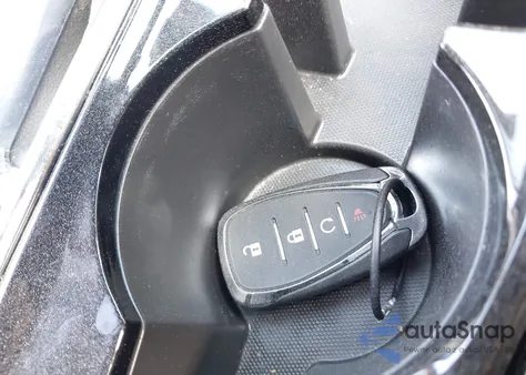 2025 Chevrolet Trax Fwd Lt из США, поврежденный, VIN KL77LHEP2SC235928